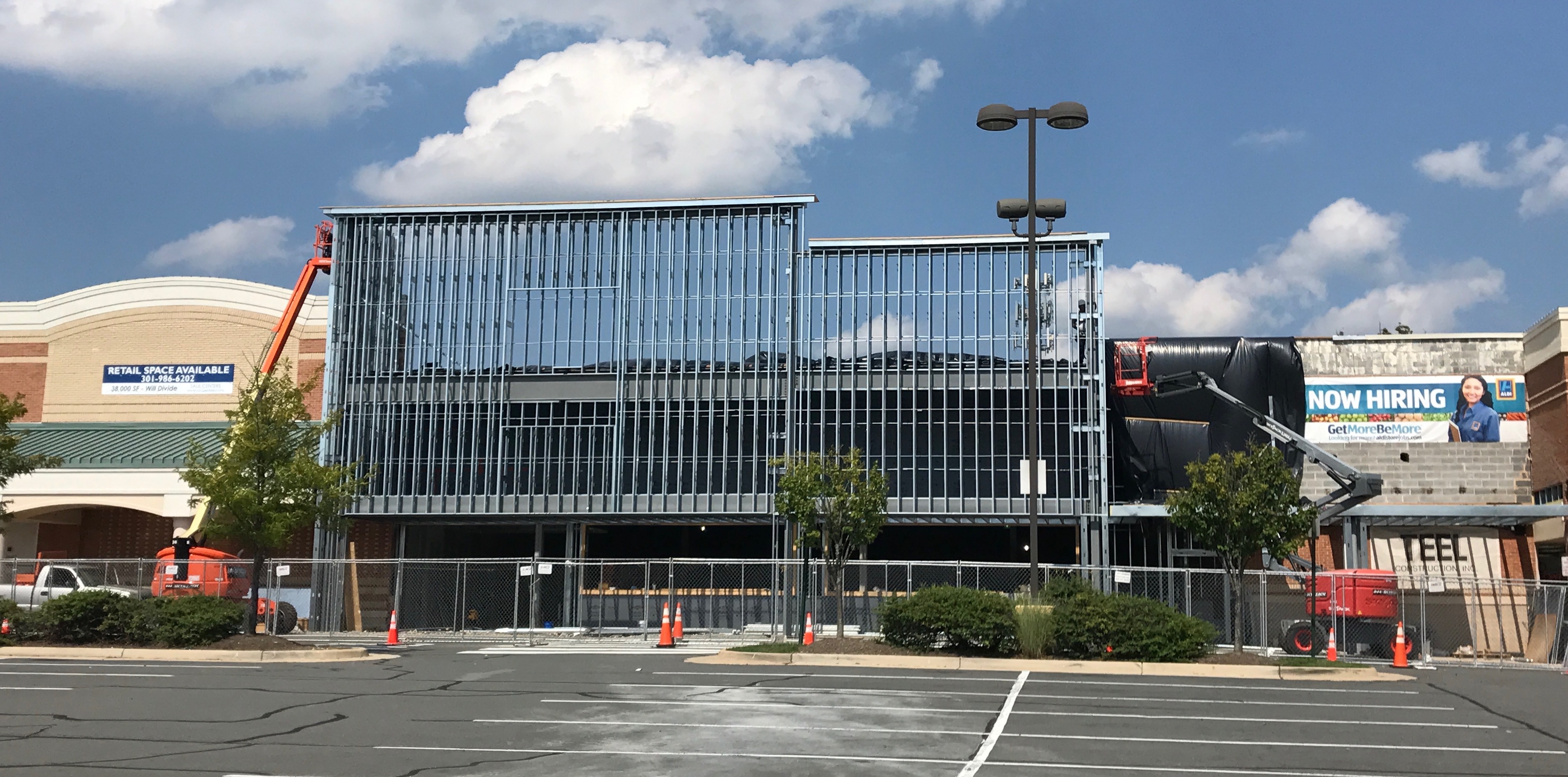 Safeway Broadlands Village Center Out, Hello Aldi Ashburn Lifestyle